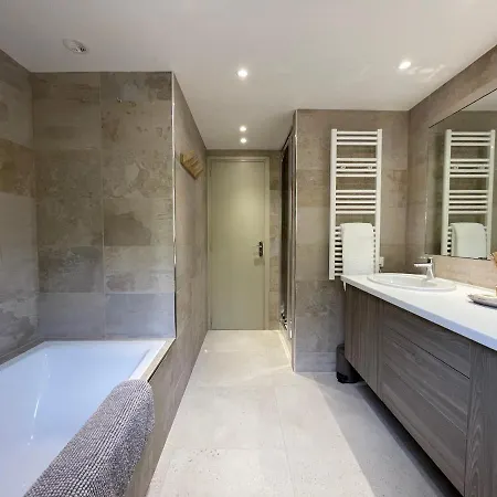Affittacamere Maison Chaban Sur *